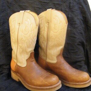 Women boots Durango